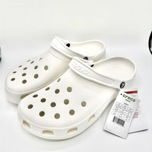 CROCS Classic White Waterproof Slip On
Clogs- Mens 11